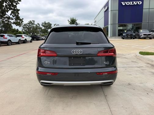 Florett Silver 2018 Audi Q5 2.0T Premium Plus