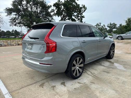 2025 Volvo XC90 B6 Ultra
