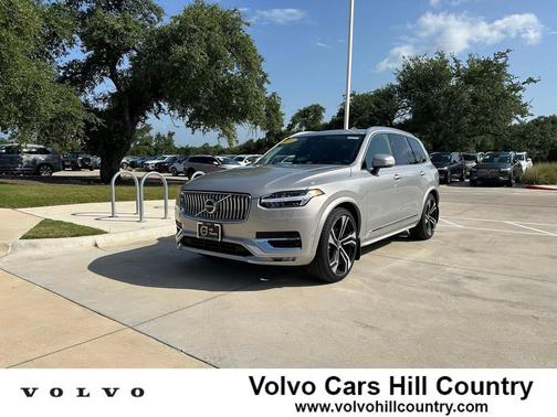 2025 Volvo XC90 B6 Ultra