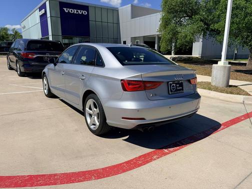 Florett Silver 2016 Audi A3 1.8T Premium