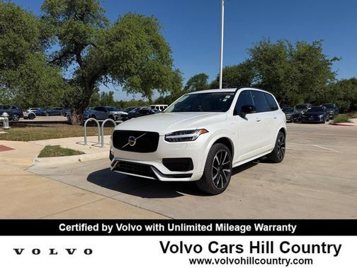 2023 Volvo XC90 Recharge Plug-In Hybrid T8 Plus Dark Theme 7-Seater