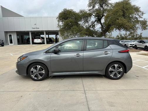 2021 Nissan Leaf SV 40 kWh