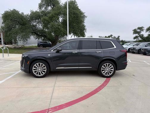 Wilder 2022 Cadillac XT6 Premium Luxury FWD
