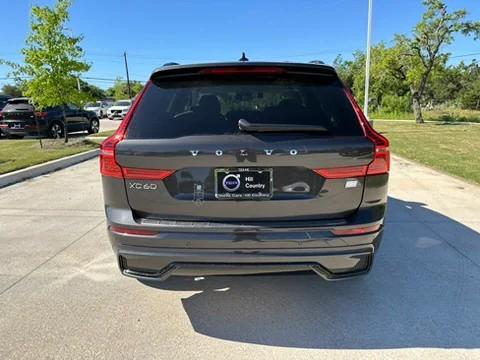 2024 Volvo XC60 Recharge Plug-In Hybrid T8 Plus Dark Theme