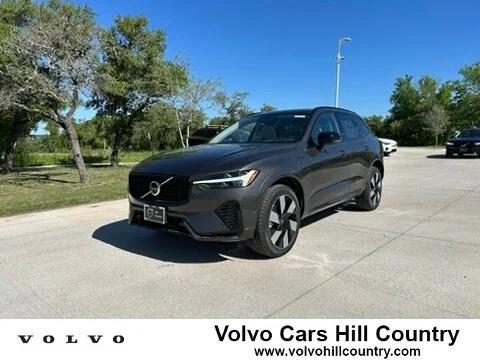 2024 Volvo XC60 Recharge Plug-In Hybrid T8 Plus Dark Theme