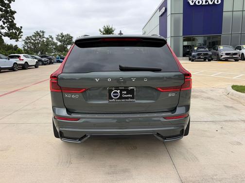 Forest Lake 2026 Volvo XC60 B5 Ultra