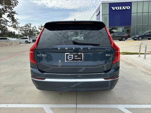 2025 Volvo XC90 B6 Plus 6-Seater