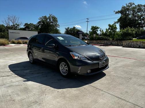2014 Toyota Prius v Three