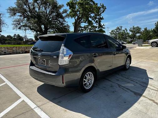 2014 Toyota Prius v Three