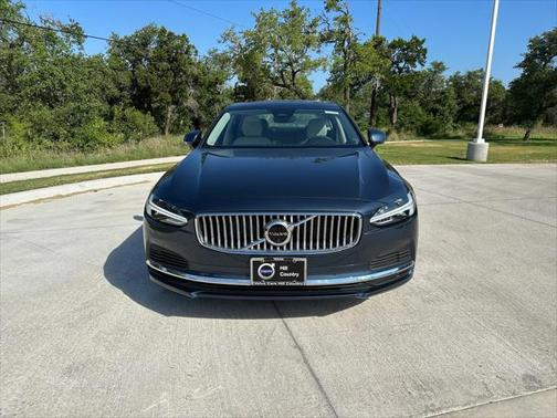 2024 Volvo S90 Recharge Plug-In Hybrid T8 Ultimate