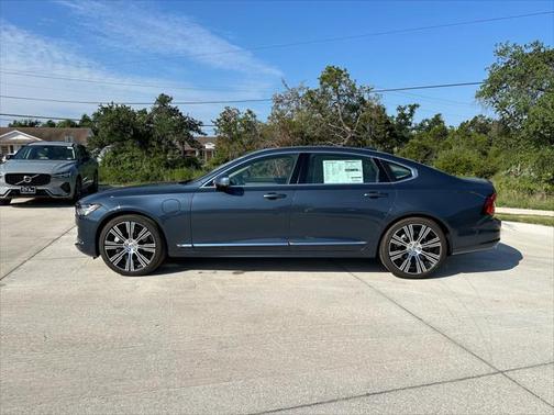 2024 Volvo S90 Recharge Plug-In Hybrid T8 Ultimate