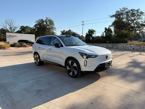 2025 Volvo EX90 Twin Motor Performance Ultra