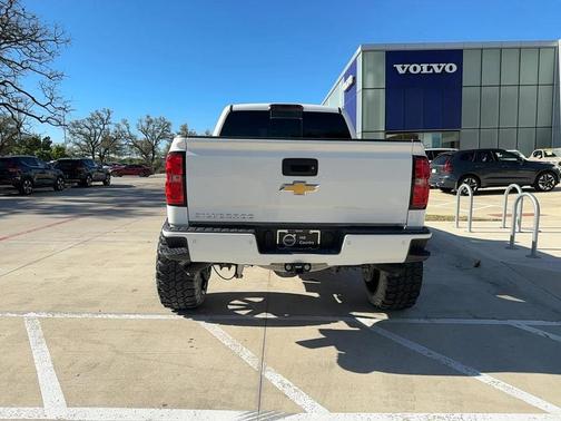 2017 Chevrolet Silverado 1500 2LT
