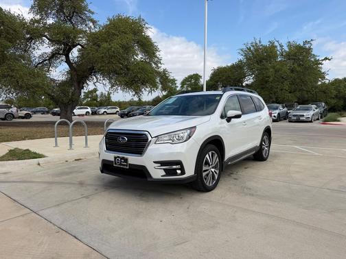 Crystal White Pearl 2021 Subaru Ascent Limited 7-Passenger