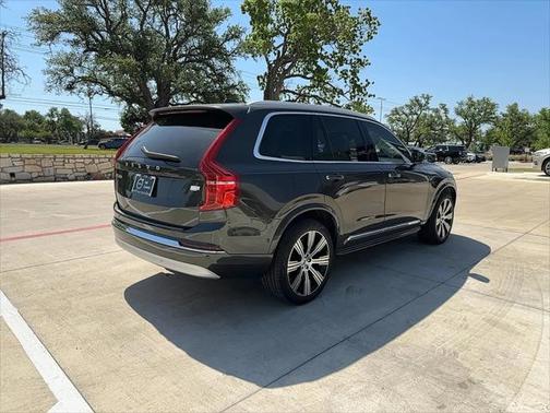 2022 Volvo XC90 Recharge Plug-In Hybrid T8 Inscription 7 Passenger