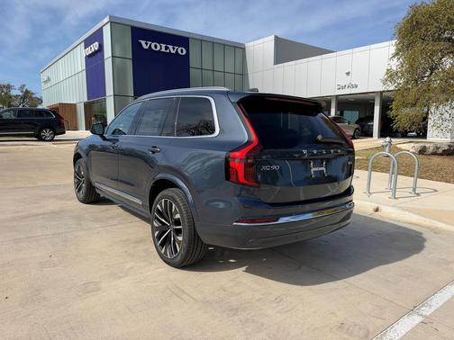 Denim Blue Metallic 2026 Volvo XC90 Ultra, B6 AWD Gas (mild hybrid), Gasoline, Bright, 7 Seats
