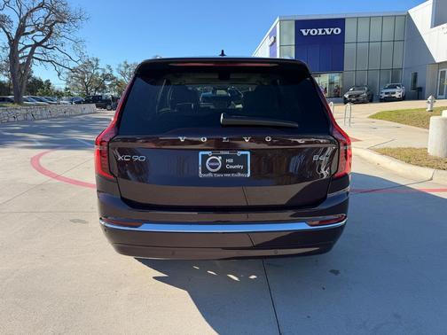 Mulberry Red Metallic 2026 Volvo XC90 Ultra, B6 AWD Gas (mild hybrid), Gasoline, Bright, 7 Seats