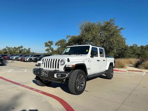2022 Jeep Gladiator Overland