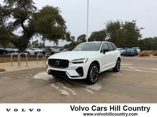 2026 Volvo XC60 B5 Plus