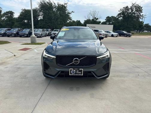 2026 Volvo XC60 Plug-In Hybrid T8 Ultra