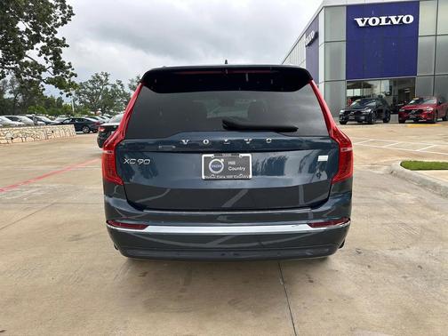 2024 Volvo XC90 Recharge Plug-In Hybrid T8 Plus Bright Theme 7-Seater