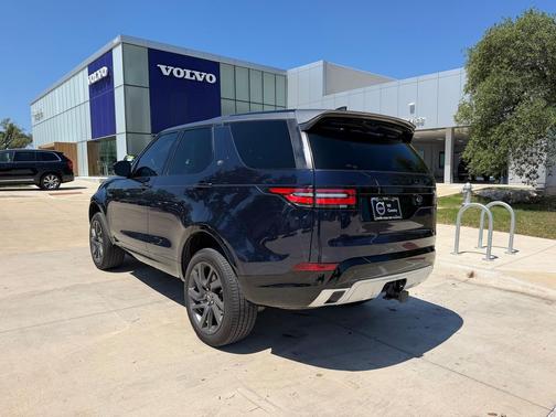 Blue 2018 Land Rover Discovery HSE LUXURY
