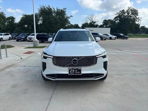 2026 Volvo XC90 B6 Plus 7-Seater