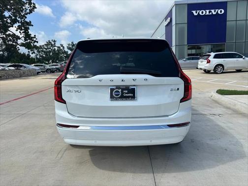 2026 Volvo XC90 B6 Plus 7-Seater