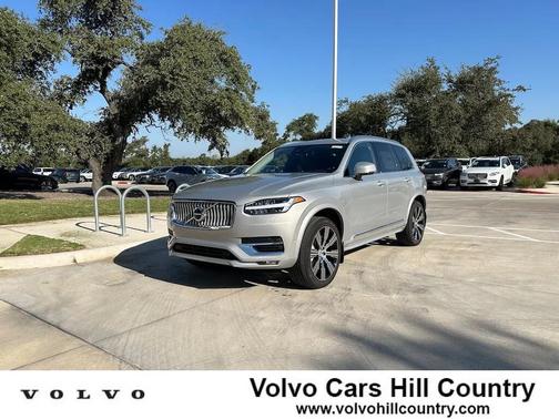 2025 Volvo XC90 B6 Plus 6-Seater