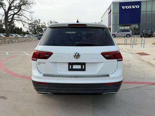 2019 Volkswagen Tiguan 2.0T SE