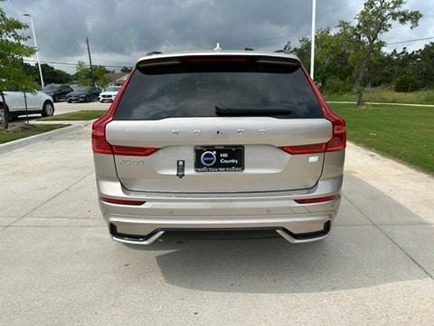 2024 Volvo XC60 Recharge Plug-In Hybrid T8 Plus Dark Theme