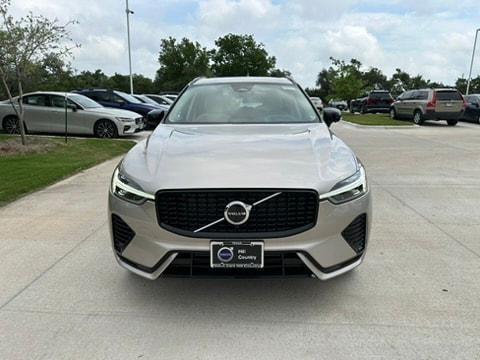2024 Volvo XC60 Recharge Plug-In Hybrid T8 Plus Dark Theme