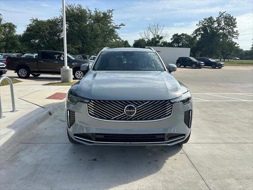 2026 Volvo XC90 B5 Plus 7-Seater