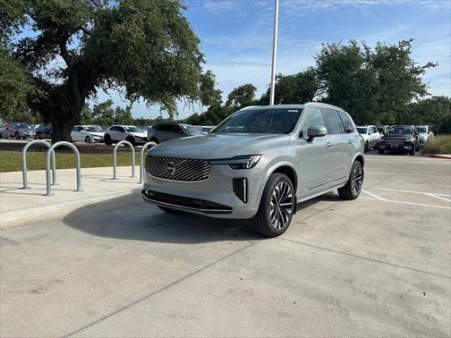 2026 Volvo XC90 B5 Plus 7-Seater