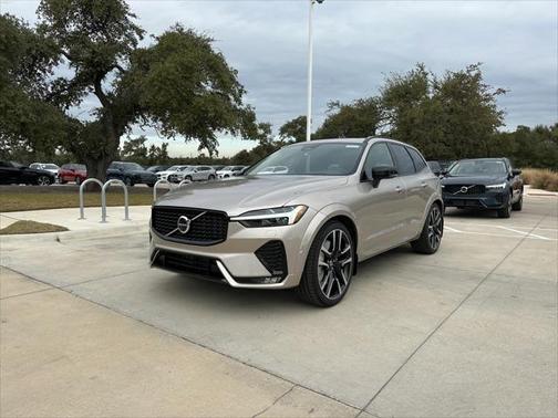 2025 Volvo XC60 B5 Ultra