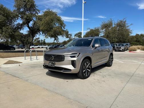 2025 Volvo XC90 B6 Core