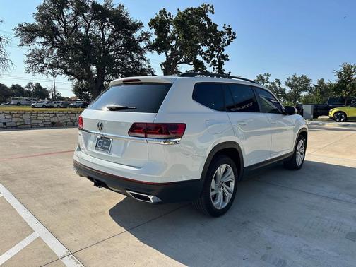 2023 Volkswagen Atlas 3.6L SE w/Technology