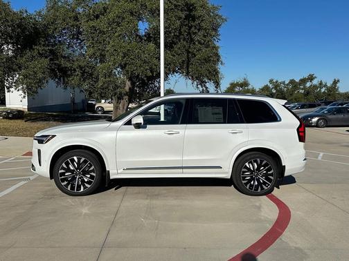 2026 Volvo XC90 B6 Ultra 7-Seater