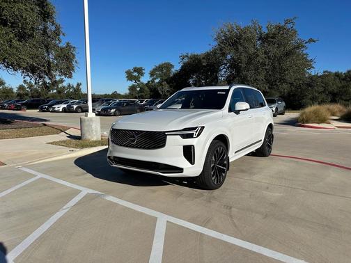 2026 Volvo XC90 B6 Ultra 7-Seater