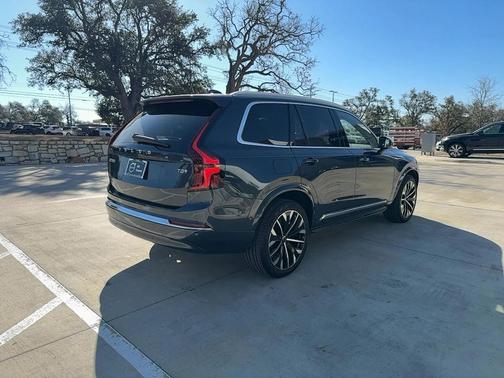 2025 Volvo XC90 Plug-In Hybrid T8 Ultra 6-Seater