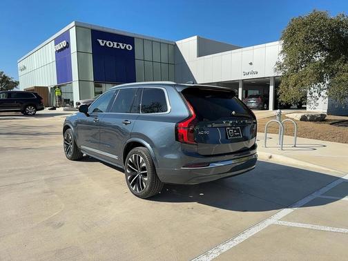 2025 Volvo XC90 Plug-In Hybrid T8 Ultra 6-Seater
