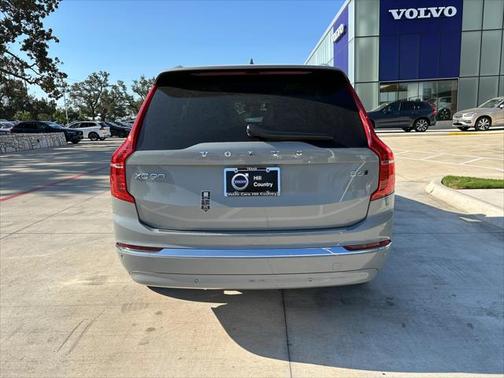 2025 Volvo XC90 B6 Plus 7-Seater