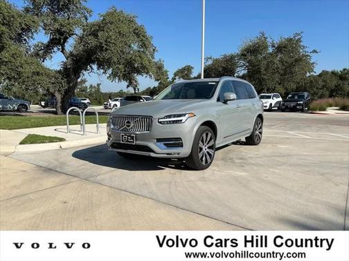 2025 Volvo XC90 B6 Plus 7-Seater