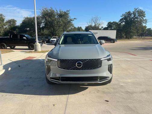 2026 Volvo XC90 B6 Ultra 7-Seater