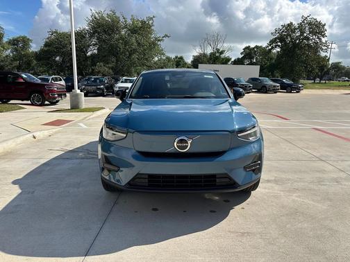2024 Volvo C40 Recharge Pure Electric Twin Core