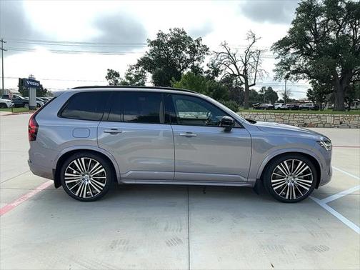 2026 Volvo XC90 B6 Ultra Dark Theme 7-Seater
