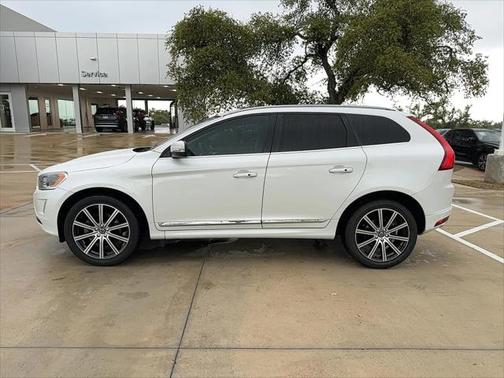 2017 Volvo XC60 T6 Inscription