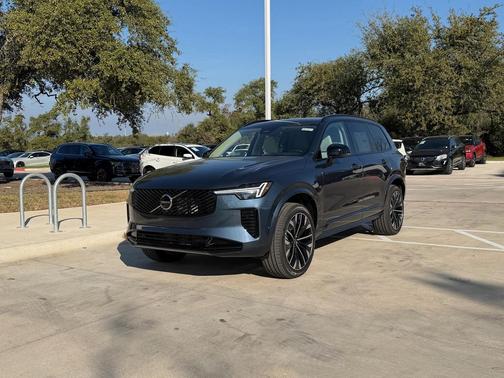 2026 Volvo XC90 Ultra Dark Theme, B6 AWD Gas (mild hybrid), Gasoline, 7 Seats