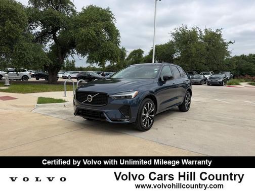Denim Blue Metallic 2024 Volvo XC60 B5 Plus Dark Theme