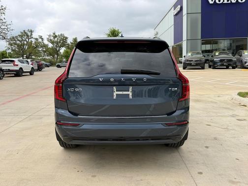 Denim Blue Metallic 2026 Volvo XC90 Plug-In Hybrid Ultra Dark Theme, T8 AWD, Electric/Gasoline, 7 Seats